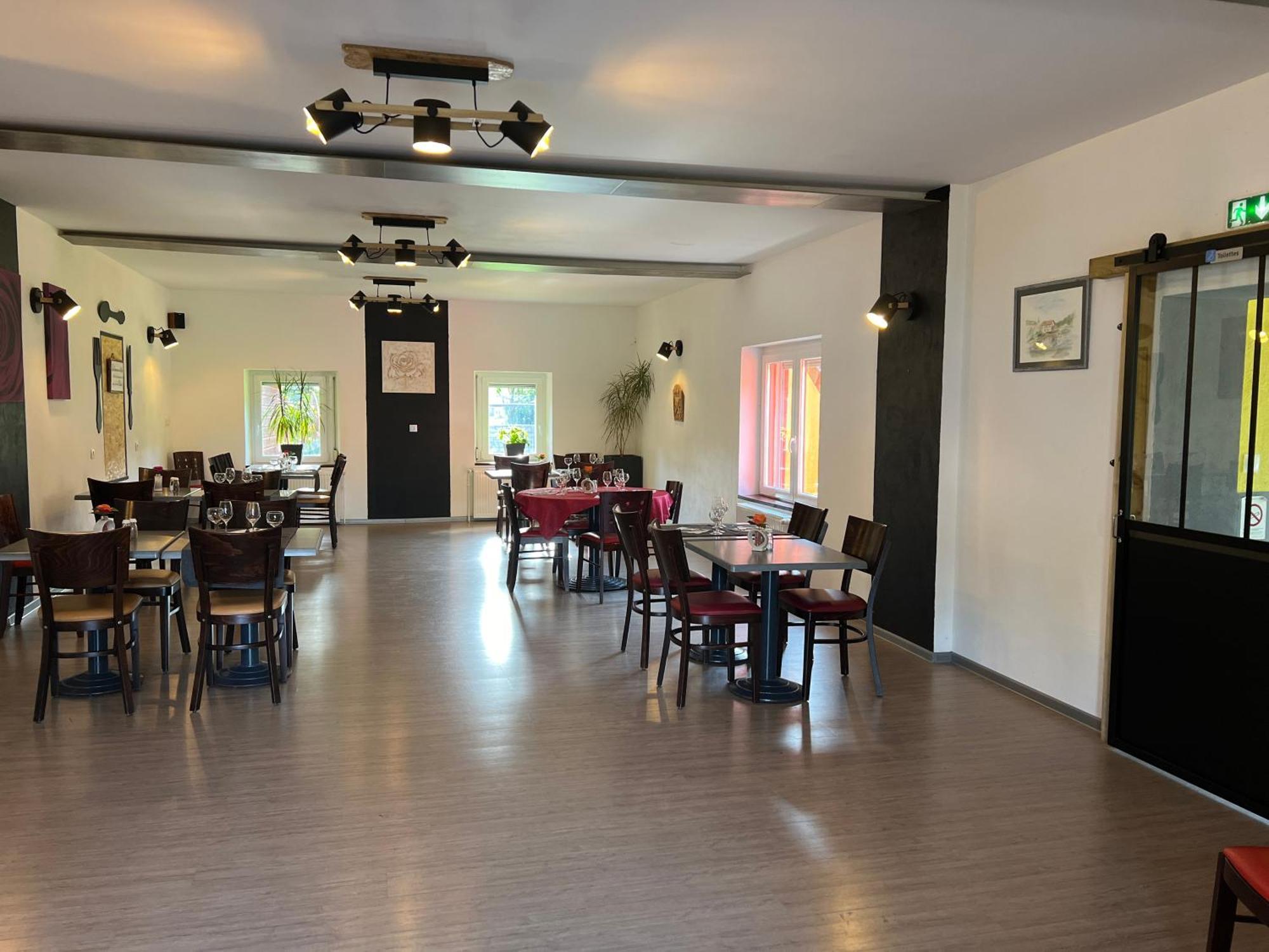 Auberge Restaurant La Roseraie Grandrupt Экстерьер фото